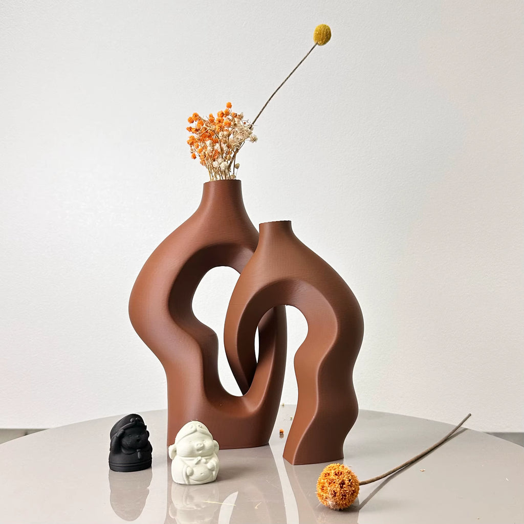 Set of 2 Twisty Artistic Vases, Dried Flower and Arrangement Vases, Suitable for Home Decor Tabletop Ornaments, Hallway Decorati