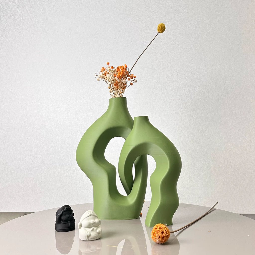 Set of 2 Twisty Artistic Vases, Dried Flower and Arrangement Vases, Suitable for Home Decor Tabletop Ornaments, Hallway Decorati